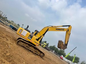 Excavadora grande usada KOMATSU PC 220-8 200-7 Buen estado, piezas originales japonesas de 20 toneladas, de segunda mano excavadora de orugas de segunda mano, de 2, de 2, de 2 - Product Image 2