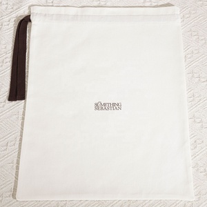 Sacs à chaussures en coton sergé imprimés avec logo, sacs à poussière portables personnalisés en coton pour vêtements, maillots de bain et shopping, vente en gros - Product Image 2