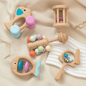 Juego de Cinco Sonajeros de Madera Coloridos para Bebé, Campana de Cuna, Instrumento Musical de Educación Temprana, Juguete Relajante, Embalaje en Caja de Cuero - Product Image 1