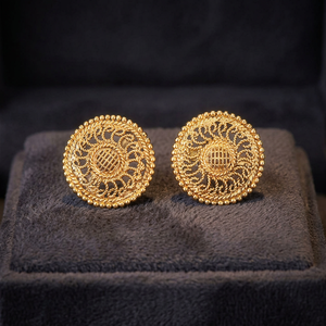 ต่างหูแบบติดหูชุบทองโบราณ รุ่นเรียบหรู รหัส 217274 จาก Kanhai Jewels เครื่องประดับแฟชั่นสำหรับผู้หญิง ปราศจากนิกเกิลและสารตะกั่ว เหมาะสำหรับโอกาสพิเศษ - Product Image 3