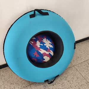 Tube de neige gonflable robuste de <span class=keywords><strong>bonne</strong></span> qualité avec caoutchouc et PVC pour la sécurité des enfants et des adultes Traîneau à neige de sport d'hiver - Product Image 6