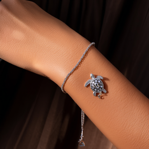 Fashion Charm <b>Bracelet</b> 316L Stainless Steel PVD Gold Plating Sustainable Resistant <b>Turtle</b> Pendant - Product Image 3