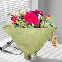 Manchon non tissé imitation jute pour l'agriculture, emballage personnalisé, design coloré, motif floral