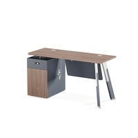 Bureau de travail pour personnel, surface en mélamine, pieds en métal, tiroir, meuble de rangement, bureau informatique, mobilier de bureau commercial