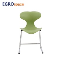 Chaise de formation et de réunion EGROspace en plastique haute performance pour visiteurs et invités