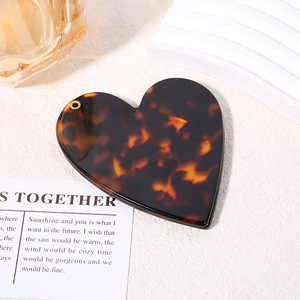 Heart Shape Acetate Makeup Mirror Pocket Compact Mirror Fashion Hair Accessory for Daily Touch <b>Up</b> - Product Image 6