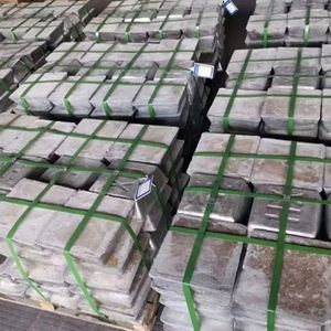 Fournisseur en gros de lingots d'antimoine non alliés, qualité supérieure, standard 99,7 % Sb, origine France, exportations en vrac - Product Image 5