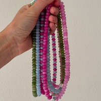Collier Bohème en Acier Inoxydable Plaqué Or 18 carats, Résistant à l'Eau et Inaltérable, avec Micro-Perles et Breloque Poisson Perlé, Bijou Cadeau pour Femme