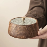 Boîte à noix ronde de qualité supérieure avec couvercle en verre, fabriquée en noyer d'Amérique du Sud et en pin ancien, élégant plateau de service pour fruits secs