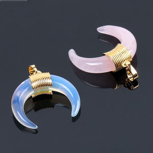 Perhiasan Wanita Grosir Tanduk Sapi Power Bulan Alami Batu Semi Mulia Liontin Perhiasan Setengah Bulan untuk Kalung - Product Image 3