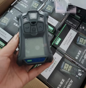 Détecteur de gaz numérique MSA Pump Probe pour <span class=keywords><strong>Altair</strong></span> <span class=keywords><strong>4X</strong></span>/4XR avec alarme lumineuse et charge Modèle 10152669 - Product Image 6