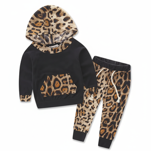 ชุดวอร์มเสื้อฮู้ดแบบสวมหัวสำหรับเด็กชุดกีฬาแบบลำลองชุดวอร์มแฟชั่นสำหรับเด็กผู้ชายชุดวอร์มสีพื้น - Product Image 1