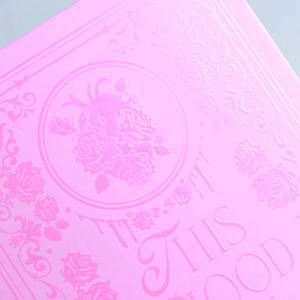 Impresión de Libros de Novela de Lujo OEM con Papel Grueso y Bordes Rosados con Lámina, Impresión de Libros de Tapa Dura Personalizados - Product Image 3