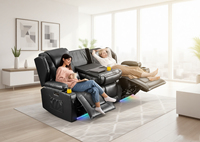 Sofá Reclinable Moderno de Tres Plazas con Respaldo Dividido Ajustable, Cargador Multi-Puerto, Respaldo Abatible, Iluminación LED, para Cine en Casa