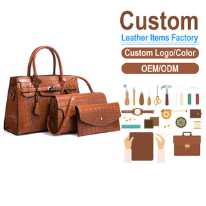 Ensemble de sacs fourre-tout en cuir PU premium effet crocodile pour femme, grande capacité, tendance, avec sac bandoulière assorti mère-fille - Product Image 1