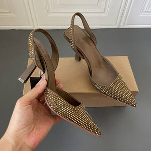 Nouvelles <span class=keywords><strong>mules</strong></span> à bout pointu d'été, noires, <span class=keywords><strong>cloutées</strong></span>, sexy, à talons hauts, sandales pour femmes avec dessus en fibre superfine - Product Image 2