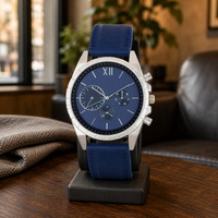 Montre à quartz multifonctionnelle pour hommes, boîtier en alliage, bracelet en silicone, montre-bracelet de sport pour hommes