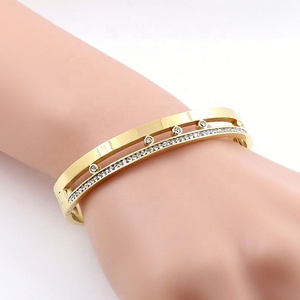 Wholesale Popular Ladies Elegant Exquisite <b>Bangle</b> Jewelry Rose Gold Zircon <b>Bangle</b> for Women Stainless Steel <b>Bangles</b> Pulseira - Product Image 6