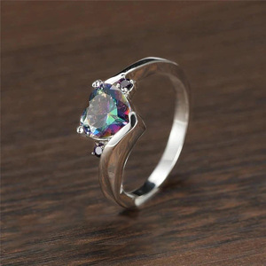 Nuovi Anelli di Lusso a Tre Strati con Zirconi a Forma di Marquise, Ornamenti Eleganti in Stile Europeo e Americano per Feste - Product Image 2