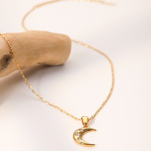 Collar con colgante de luna, chapado en oro de 18 quilates, acero inoxidable con tres piedras de circonita, para mujer, uso diario - Product Image 4