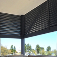 Volets et portes électriques et manuels en alliage d'aluminium robuste Volets de fenêtre pare-soleil Clôture à persienne extérieure Pergola