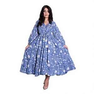 Vestido Midi de Algodón con Estampado Floral Azul, Cuello en V, Manga Farol, Corte en A, Ajuste Moderno, Bolsillos, Estilo Formal Sencillo, Ecológico, Casual de Primavera - Product Image 1