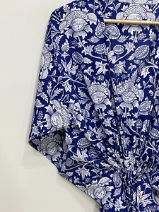 Caftán Corto de Seda Pura, Talla Única, Holgado y Cómodo para Cualquier Talla, Aproximadamente 47 Pulgadas, Proveedor de la India - Product Image 3