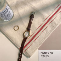Cross-Border Bestseller Französische Retro Exquisite Einfache Personalisierte Weinfass-Quarzuhr für Damen Studentinnen Nostalgische Gürteluhr