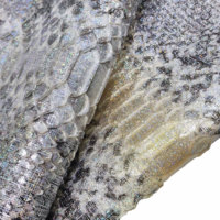 Cuir recyclé écologique personnalisé sans MOQ, cuir de serpent métallique tridimensionnel, cuir microfibre résistant à l'abrasion