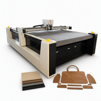 Cutter à couteau oscillant pour échantillonnage rapide, équipement d'atelier pour la personnalisation de petits lots de sacs à main en cuir, sacs à dos, sacs en PU et PVC