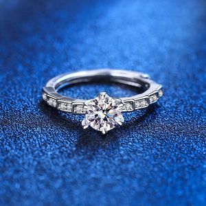 <span class=keywords><strong>Anillo</strong></span> de Dedo de Plata Chapada en Oro para Niñas, <span class=keywords><strong>con</strong></span> <span class=keywords><strong>Piedra</strong></span> Grande de Imitación de Gema, para Compromiso y Boda, Venta al por Mayor - Product Image 4