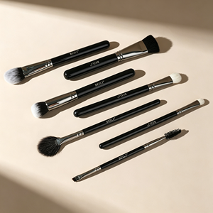Brochas de maquillaje portátiles para el rostro, cerdas suaves de cabra, mango de madera negra, abanico para colorete, iluminador, accesorios para maquillaje de cejas - Product Image 1