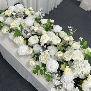 Décorations florales réalistes en roses artificielles couleur crème et gypsophile pour la décoration de fond de lieu de mariage - Product Image 2