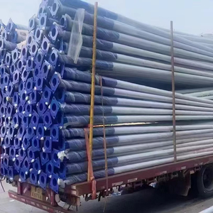 Poteau de lampadaire en acier carré de haute qualité de 3m de hauteur avec finition galvanisée Poteau de lampadaire facile à installer pour route et jardin - Product Image 5