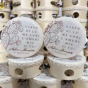 Tambourin artificiel en peau de mouton durable conçu personnellement pour les mariages Tambourin d'instrument de musique éducatif d'église en vente - Product Image 2