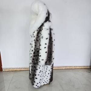 معطف فرو طويل ثعلب بطبعة الفهد بتصميم سميك وجديد ودافئ وعصري مع قبعة - Product Image 4