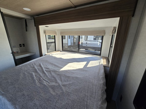 <span class=keywords><strong>Caravane</strong></span> moderne 4x4 de luxe pour 5 personnes, avec structure en fibre de verre et <span class=keywords><strong>aluminium</strong></span>, légère, conforme aux normes américaines, pour l'extérieur, à vendre - Product Image 3