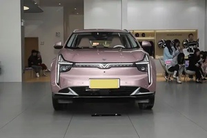 In Stock Ev auto <span class=keywords><strong>N</strong></span>-eta <span class=keywords><strong>U</strong></span> 5 porte 5 posti SUV lungo raggio 400KM Made in cina motore ad alta velocità nuova energia auto - Product Image 2