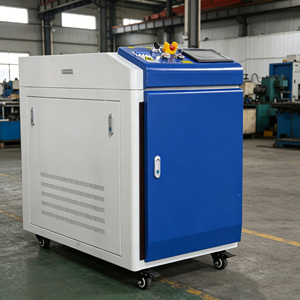 Machine de soudage au laser à fibre portable multifonctionnelle 4 en 1 pour le soudage, le nettoyage, la découpe et le marquage - Product Image 1