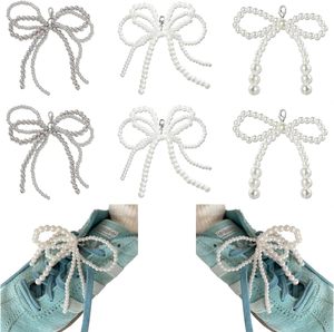 Breloques de chaussures en perles avec nœud pour baskets, décorations en perles, chaîne à nœud perlé avec boucle, accessoires DIY pour chaussures et baskets pour femme - Product Image 1