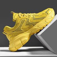 Nouvelles Chaussures de Sport Décontractées Polyvalentes Trois Couleurs 2026 pour Hommes – Chaussures Respirantes en Maille Style Papa