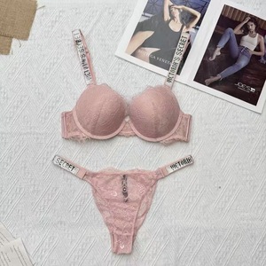 Conjunto de Lencería Sexy de Encaje Tejido Yicheng <span class=keywords><strong>Victoria</strong></span>, Tanga Transpirable, Sujetador con Volantes y Bragas Bordadas con Detalles Secretos - Product Image 6