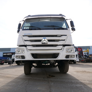 Camion-citerne Sinotruk Howo en alliage d'aluminium 6x4 de 30 000 <span class=keywords><strong>litres</strong></span>, 12 roues/10 roues, à vendre en Chine - Product Image 2