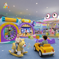 Aire de jeux intérieure DOLA à vendre : Toboggan géant, piscine à balles, jeux interactifs LED, scène de divertissement, parc de trampolines