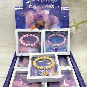 Entrega Rápida, Pulsera de Cuentas de Vidrio con Diseño de los Personajes Mira, Rumi y Zoey de Kpop Demon Hunters, Regalo Novedoso y Elegante para Fanáticos de la Película - Product Image 4