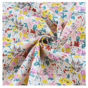 Tissu imprimé 100% coton avec impression rotative pour tissu de robe, tissu en coton léger tissé pour chemise, vêtements - Product Image 1