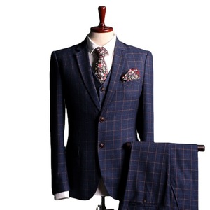 Vente en gros de costume de mariage d'affaires à <span class=keywords><strong>carreaux</strong></span> pour hommes ensemble de trois pièces Version coréenne Slim Fit Plus XL fermeture éclair bouton tissu imprimé - Product Image 6