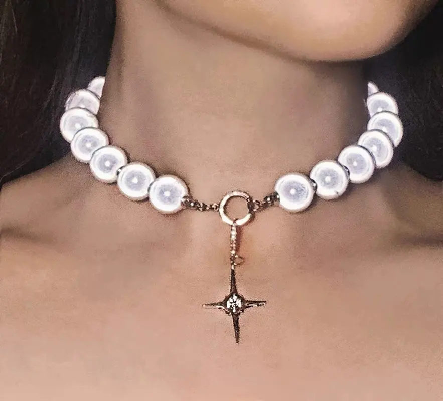 Collier hip-hop pour femmes, ras de cou avec pendentif croix et clavicule, reflets de perles en cristal, nouvelle mode