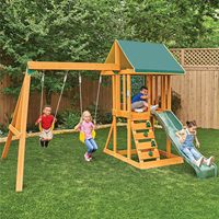 Vente directe d'usine : Ensemble de balançoires en bois Appleton avec mur d'escalade, toboggan ondulé, auvent en vinyle, 2 balançoires, zone de sable, pour les enfants de 3 ans et plus
