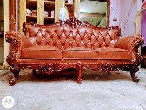 คอลเลกชันโซฟาหนังสีน้ำตาลสไตล์ยุโรปคลาสสิก ผลิตด้วยมืออย่างประณีต เฟอร์นิเจอร์โบราณสุดหรูระดับพรีเมียมสำหรับบ้านที่สง่างาม - Product Image 2